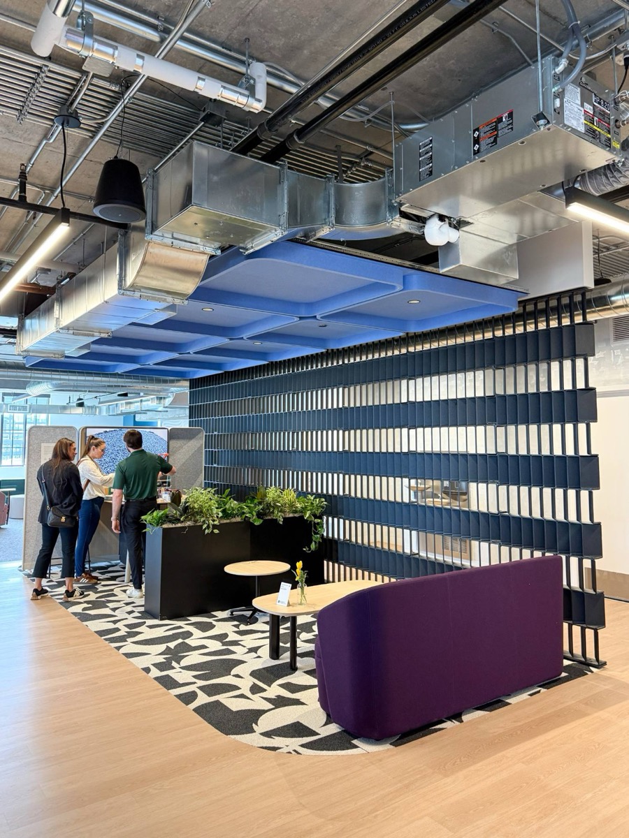 Office screen wall, built around the room, printed with LFAM