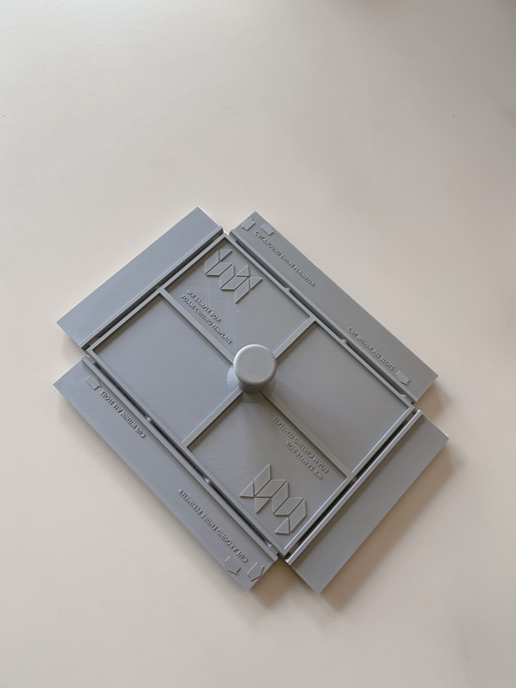Branded tray component