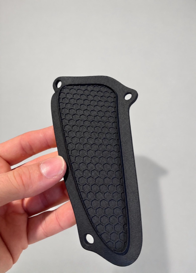 Hex-textured cover plate