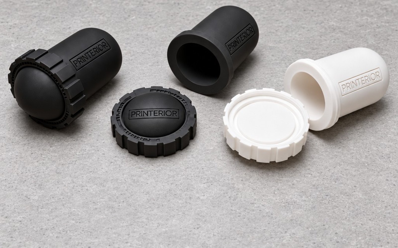 Black and white Printerior screw-top containers