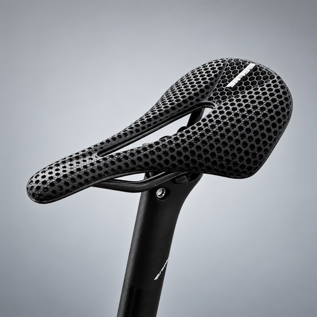 A printed lattice bicycle saddle